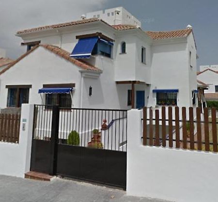 Alojamiento Luisita Alhaurin de la Torre Ngoại thất bức ảnh